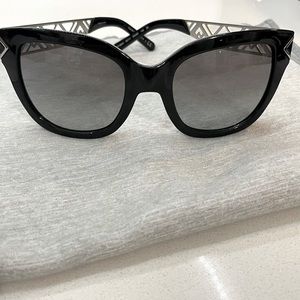 Tory Burch Women’s Sunglasses  (cat eye style). Authentic